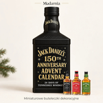 Kalendarz adwentowy z ozdobnymi miniaturami butelek – wzór Jack Daniel’s – opakowanie kalendarza z trójwymiarowymi, dekoracyjnymi miniaturami butelek.